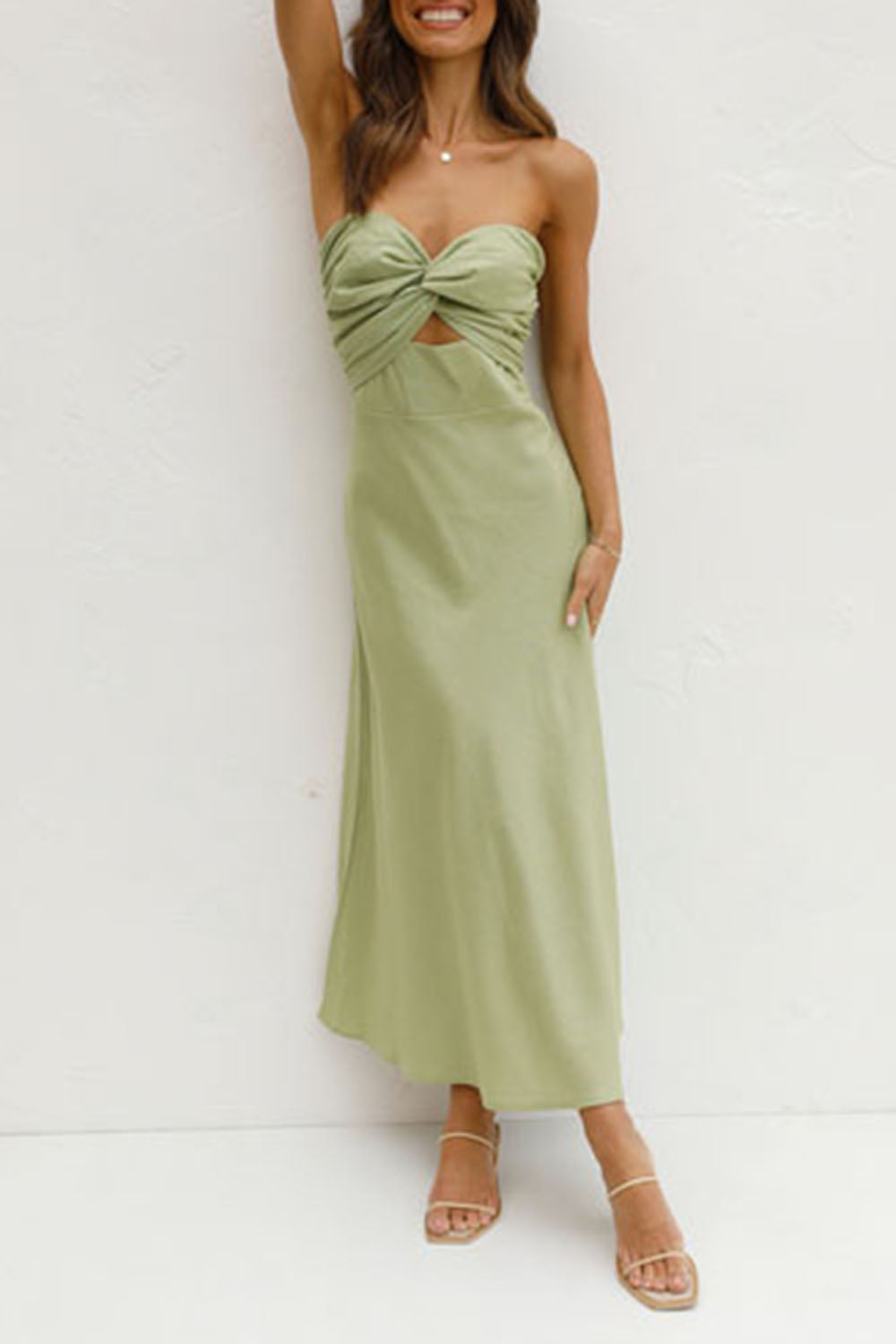 Strapless maxi dress with sweetheart neckline and twisted bust detail - View 9 | Lwiis