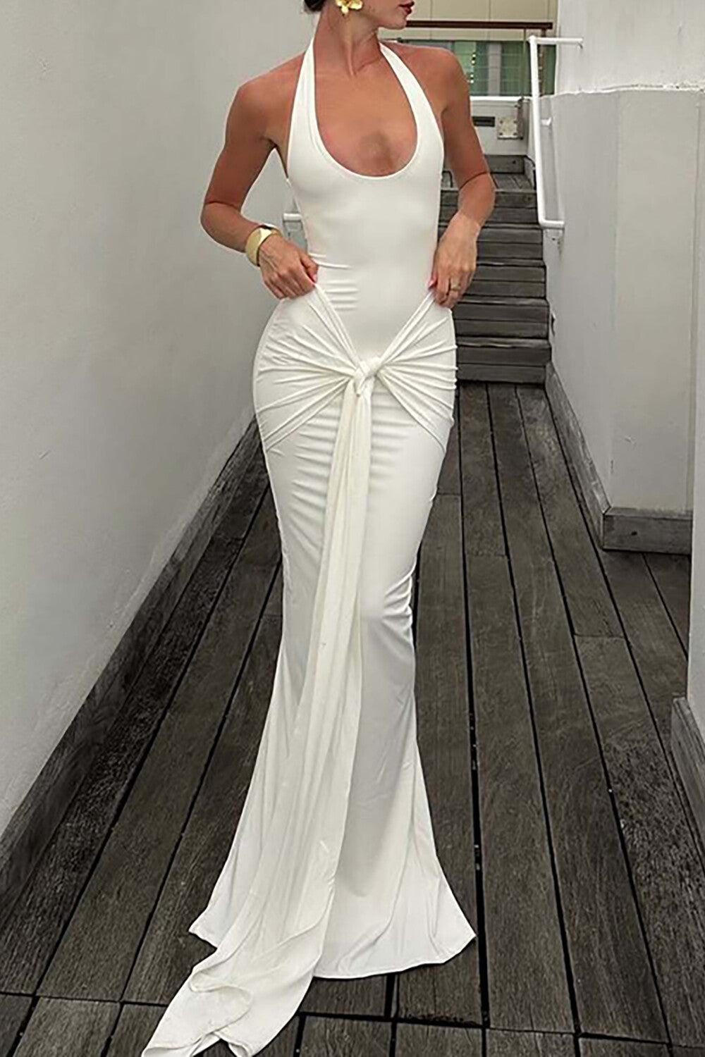 Halter neck maxi dress with tie detail - View 7 | Lwiis
