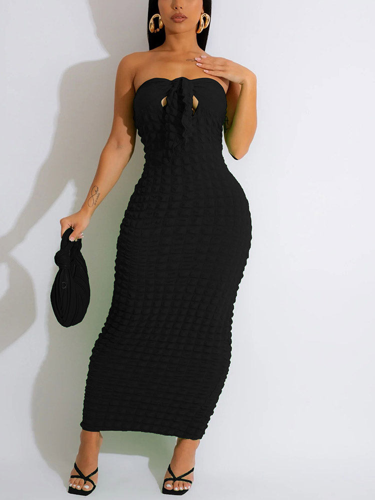 Strapless fitted midi dress with textured fabric and ruched detail - View 10 | Lwiis