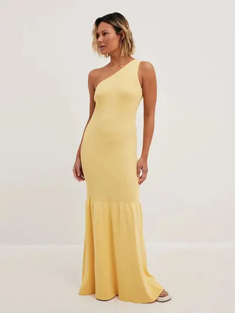 One shoulder knit maxi dress - View 8 | Lwiis