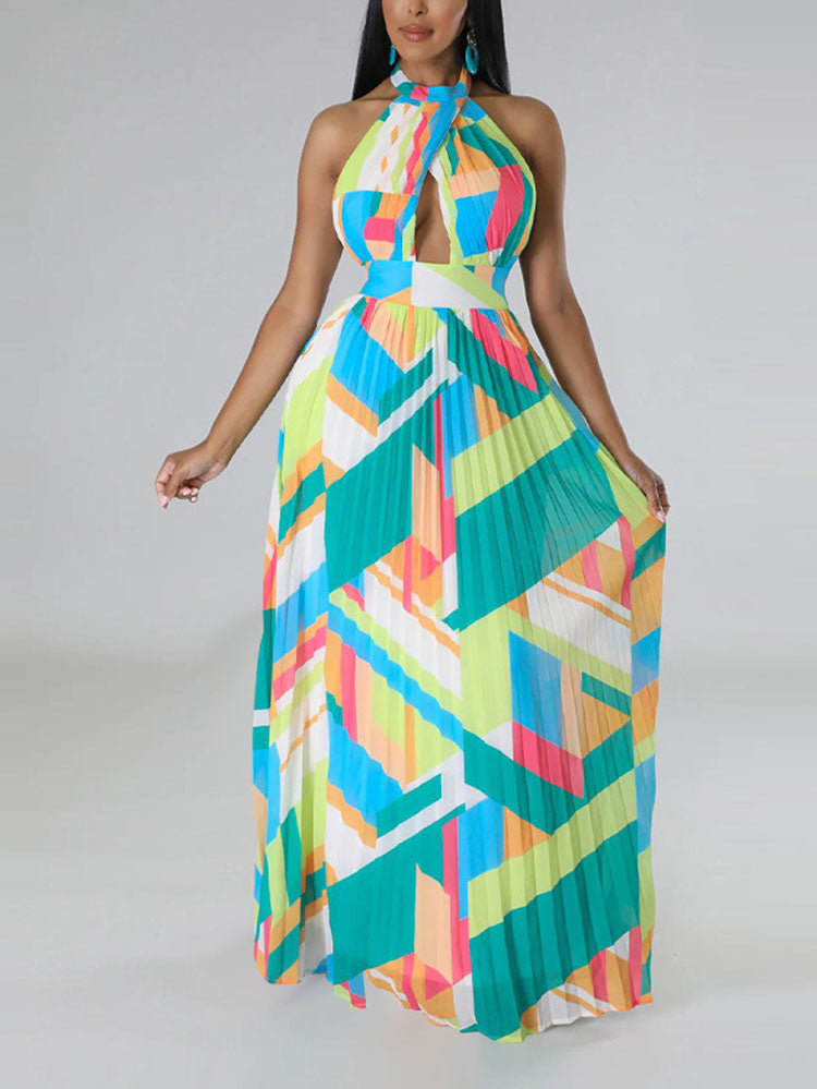 Halter neck pleated maxi dress with keyhole cutout - View 6 | Lwiis