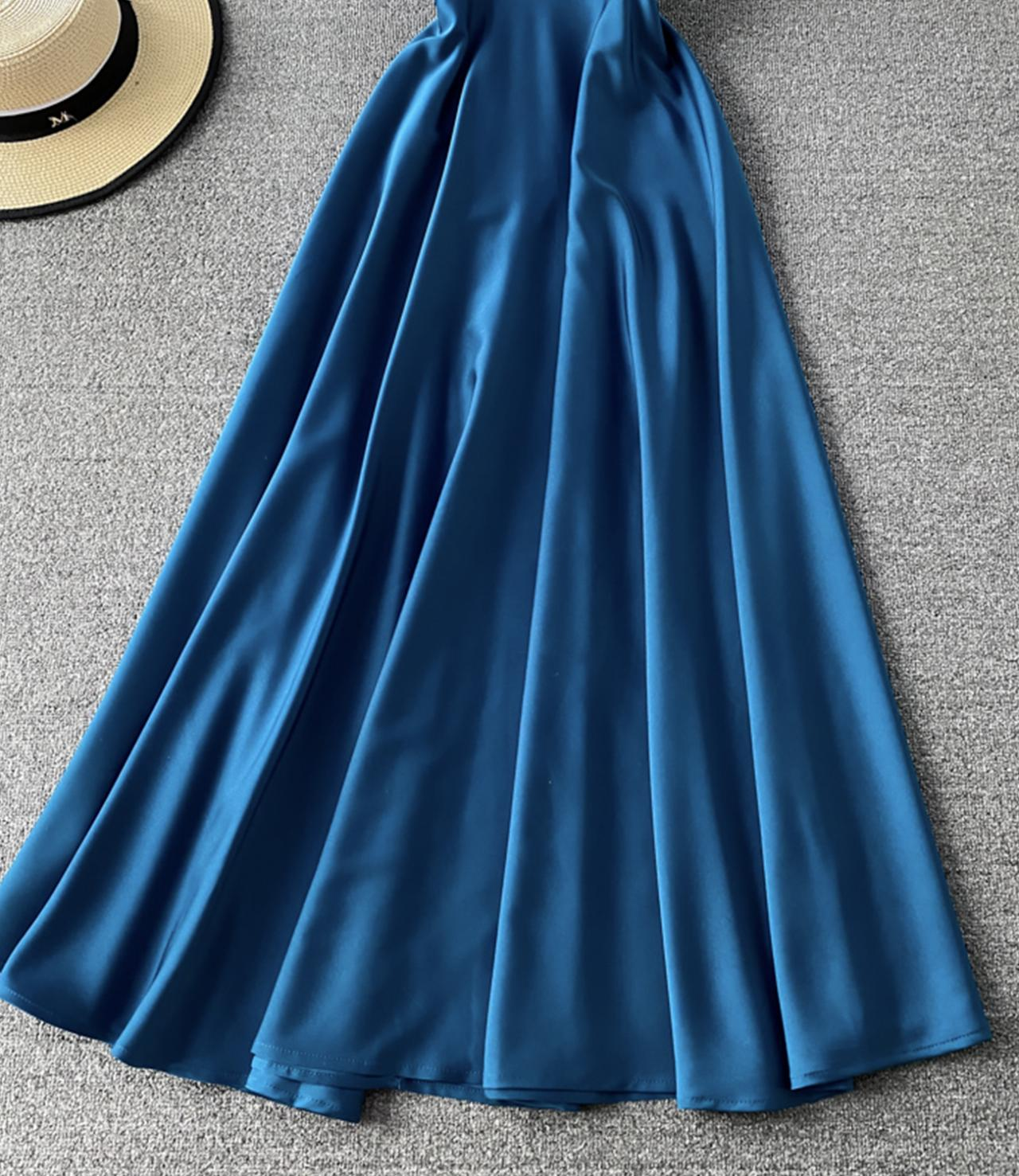 V-neck A-line maxi dress - View 6 | Lwiis