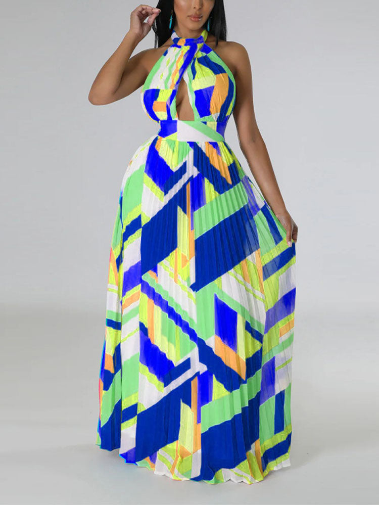 Halter neck pleated maxi dress with keyhole cutout - View 12 | Lwiis