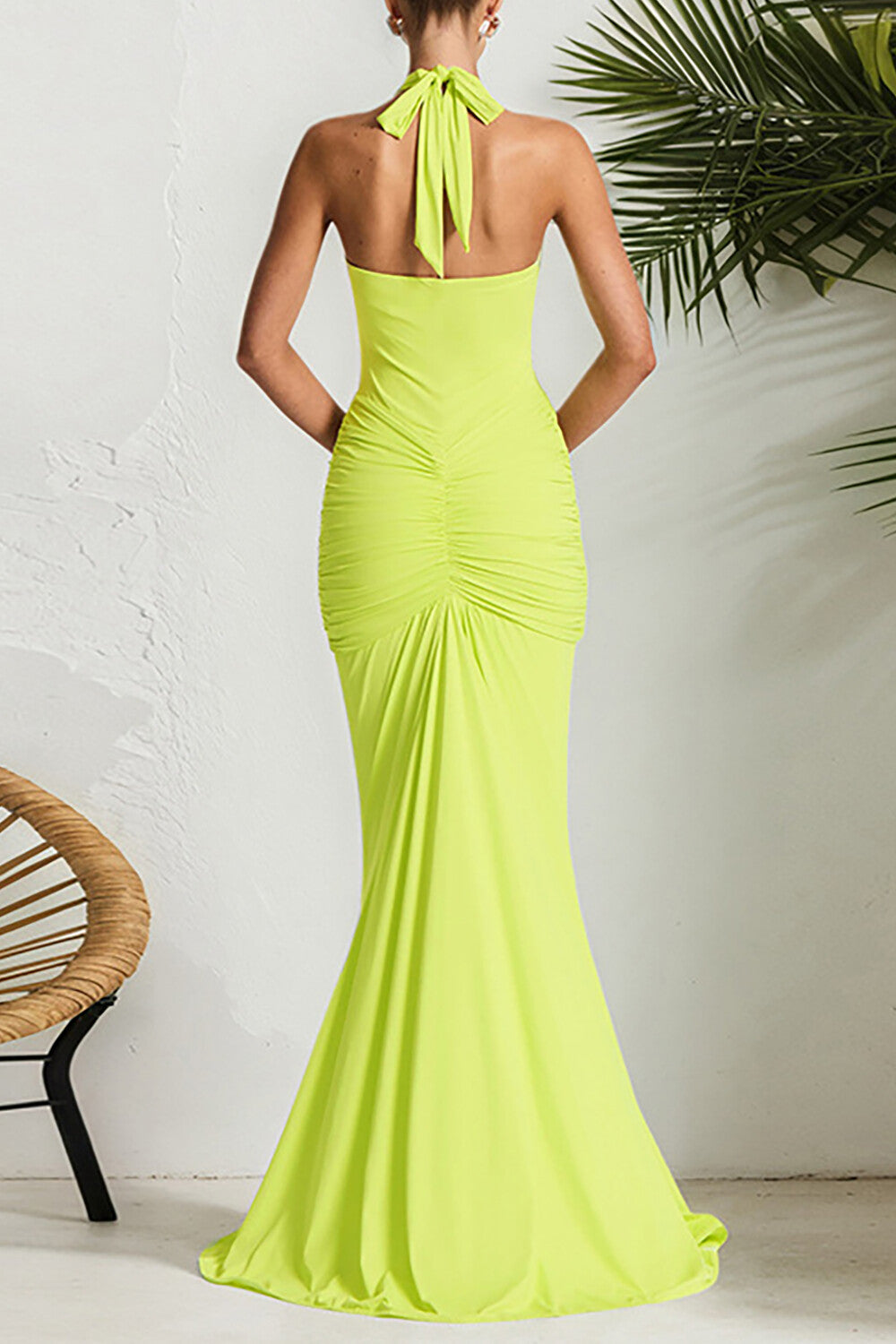 Halter neck ruched maxi dress - View 6 | Lwiis