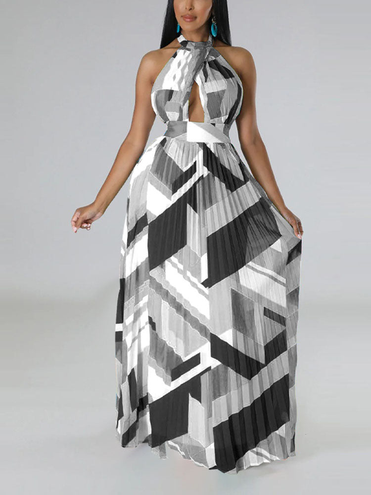 Halter neck pleated maxi dress with keyhole cutout - View 18 | Lwiis