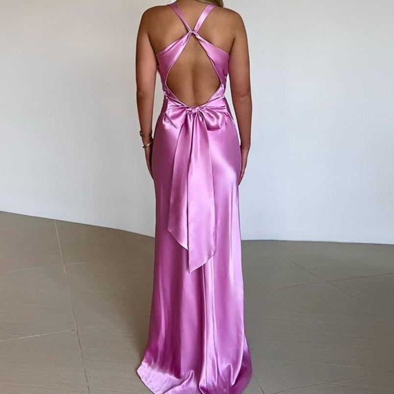 Elegant A-line satin dress with twisted halter neckline and ruched bodice - View 8 | Lwiis