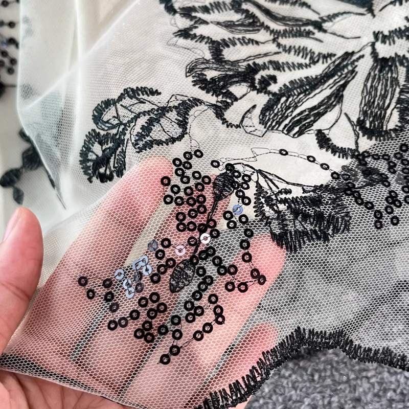 Embroidered Mock Neck Maxi Dress with Puff Sleeves - View 11 | Lwiis