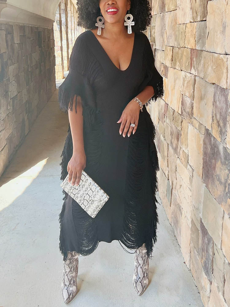 Knit Maxi Dress with Fringe Detailing - View 15 | Lwiis