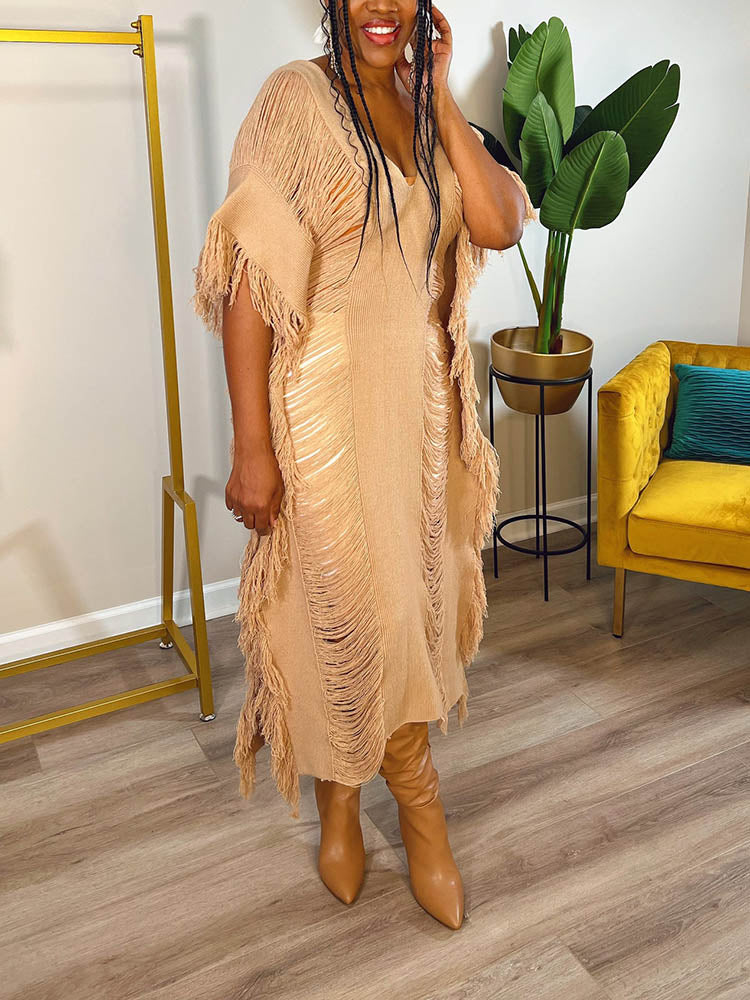 Knit Maxi Dress with Fringe Detailing - View 20 | Lwiis