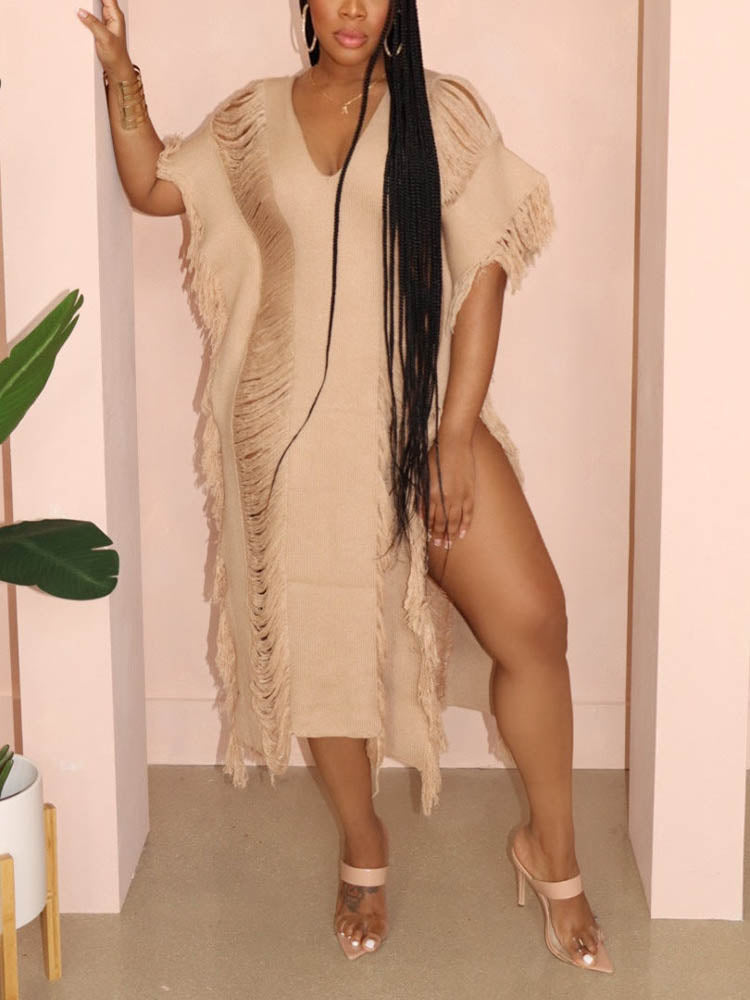 Knit Maxi Dress with Fringe Detailing - View 17 | Lwiis