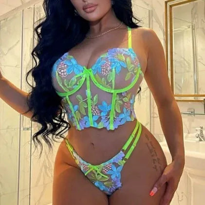 Embroidered Floral Clash Ins Lingerie Set