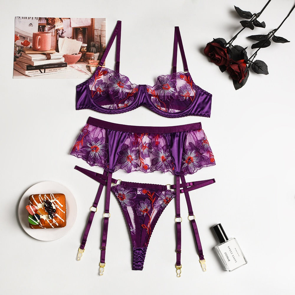 New Lace Contrast Color Four-Piece Sexy Lingerie Set