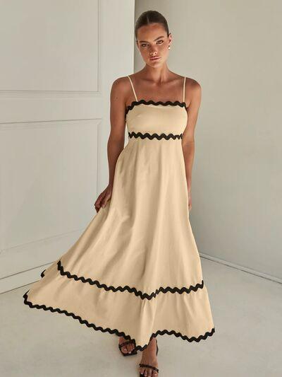Spaghetti strap maxi dress with square neckline and scalloped trim - View 8 | Lwiis