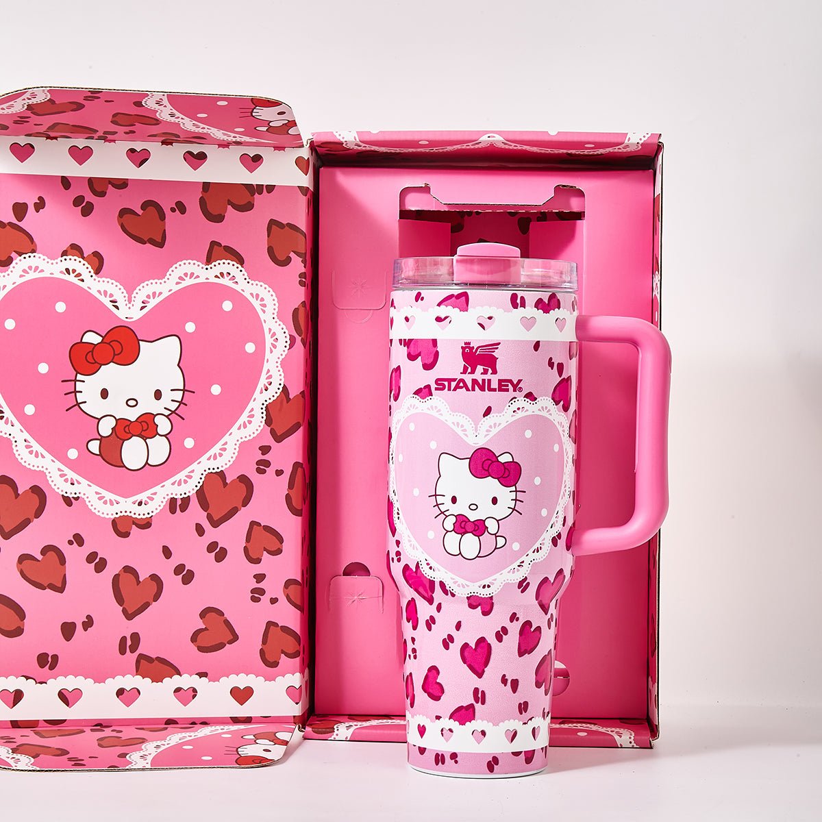 Stanley x Hello Kitty Sweet Hearts Luminous Tumbler - View 8 | Lwiis